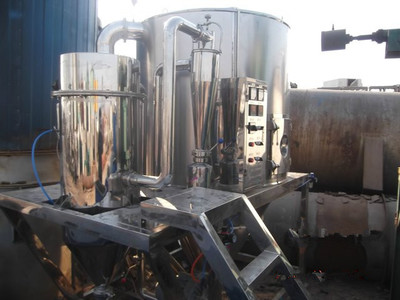 轉(zhuǎn)讓50型噴霧干燥機 高效環(huán)保的二手化工設(shè)備