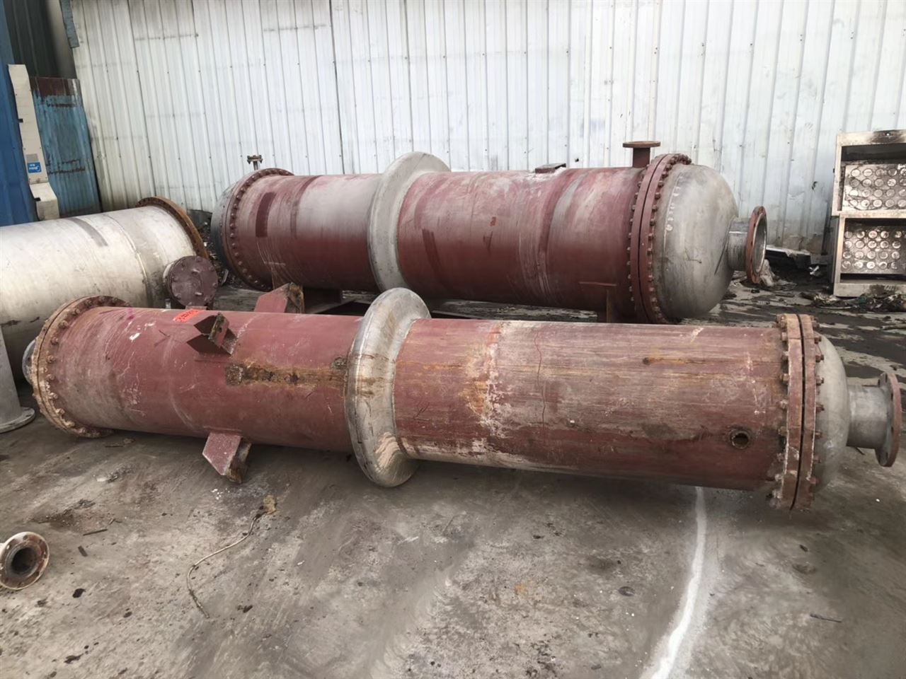 二手浮頭式換熱器長期供應(yīng) 化工生產(chǎn)的經(jīng)濟(jì)高效之選